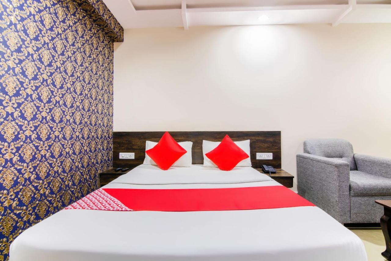 Hotel Central Suites Bangalore Esterno foto