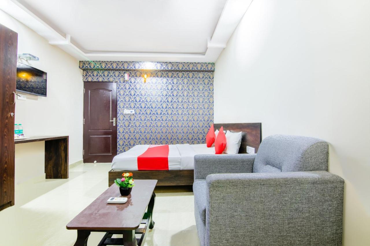Hotel Central Suites Bangalore Esterno foto