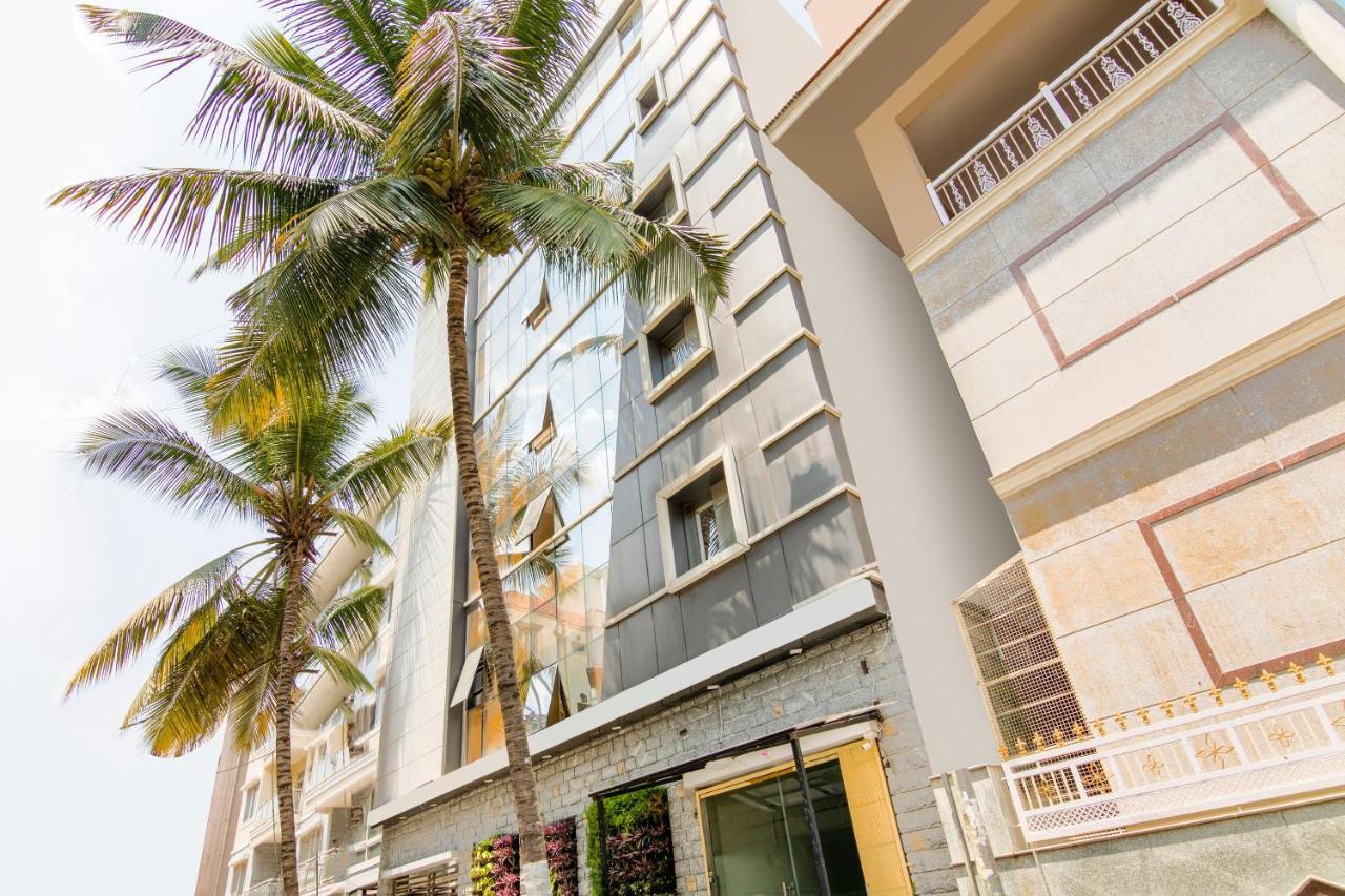 Hotel Central Suites Bangalore Esterno foto