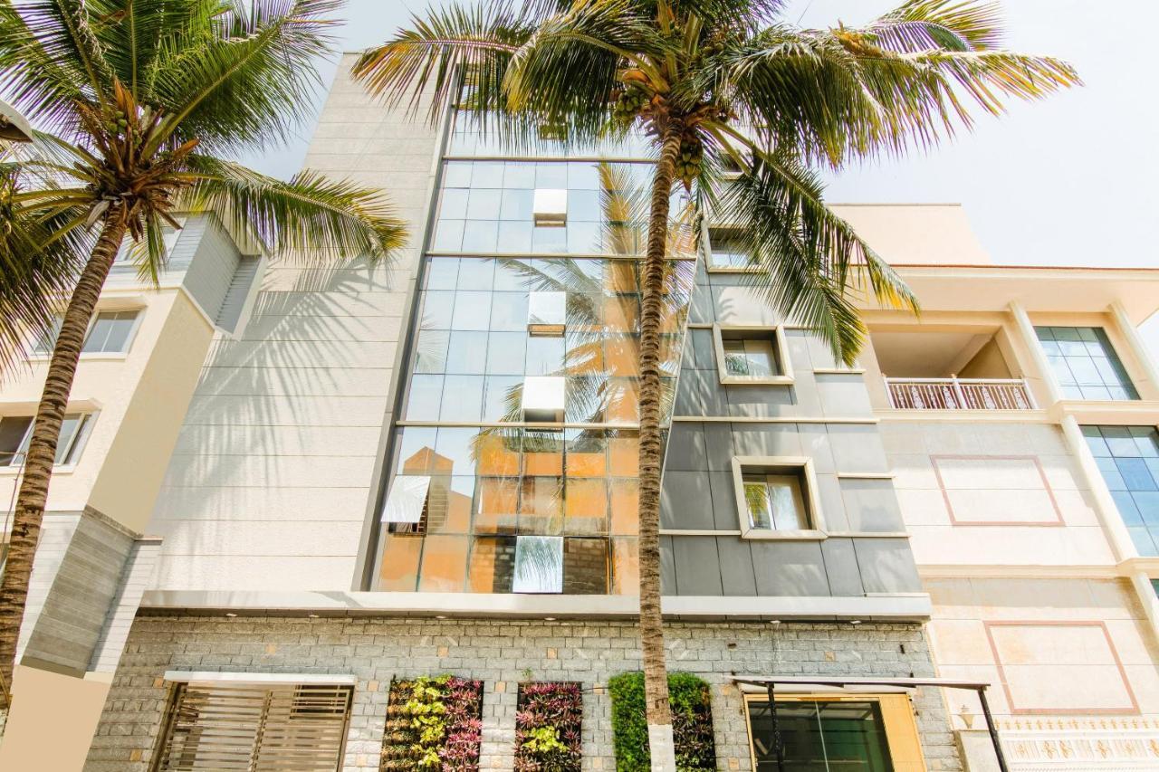 Hotel Central Suites Bangalore Esterno foto
