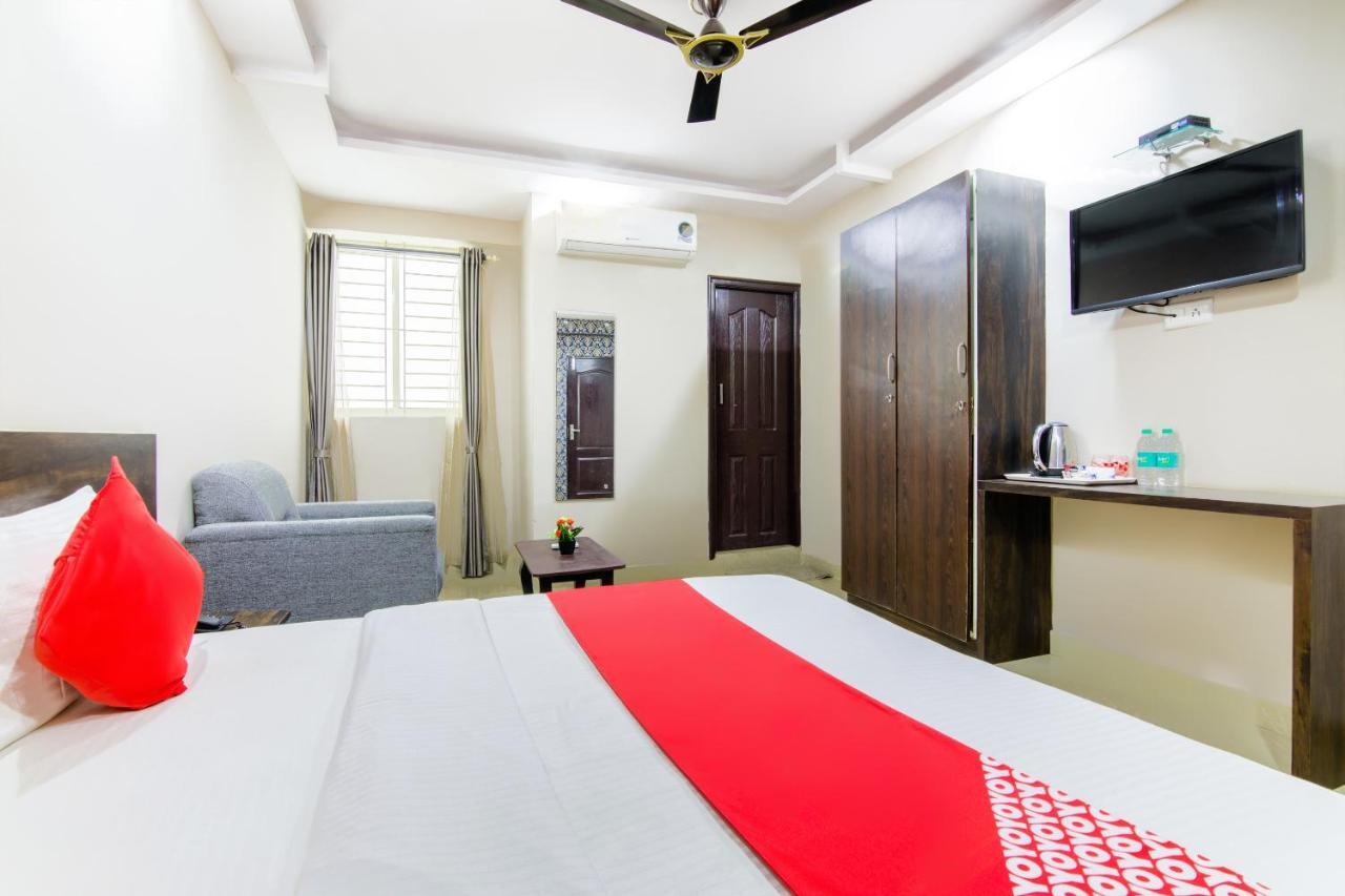 Hotel Central Suites Bangalore Esterno foto